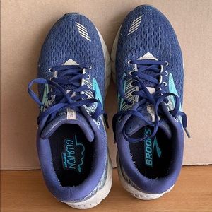Brooks Adrenaline GTS 19